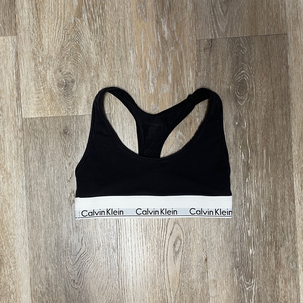 Calvin Klein Sports Bra